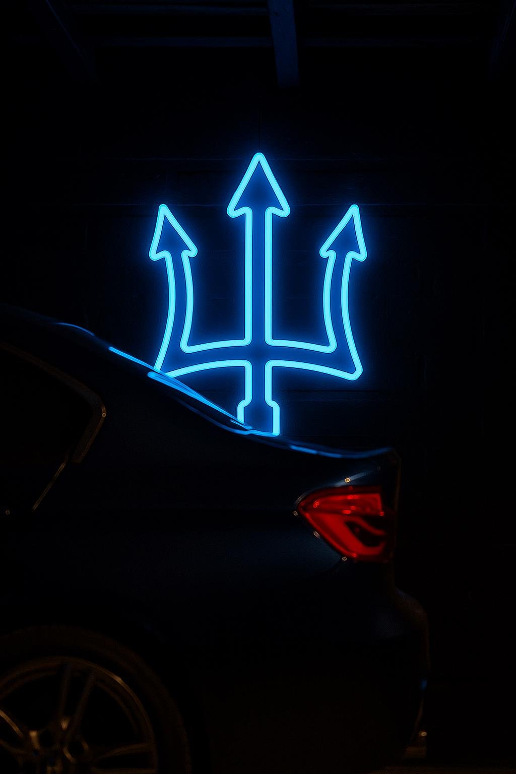 Trident Neon Sign – LED Wall Decor for Office, Garage, or Lounge | Modern Minimalist Poseidon Symbol Light | Custom Neon Gift - CityNeon