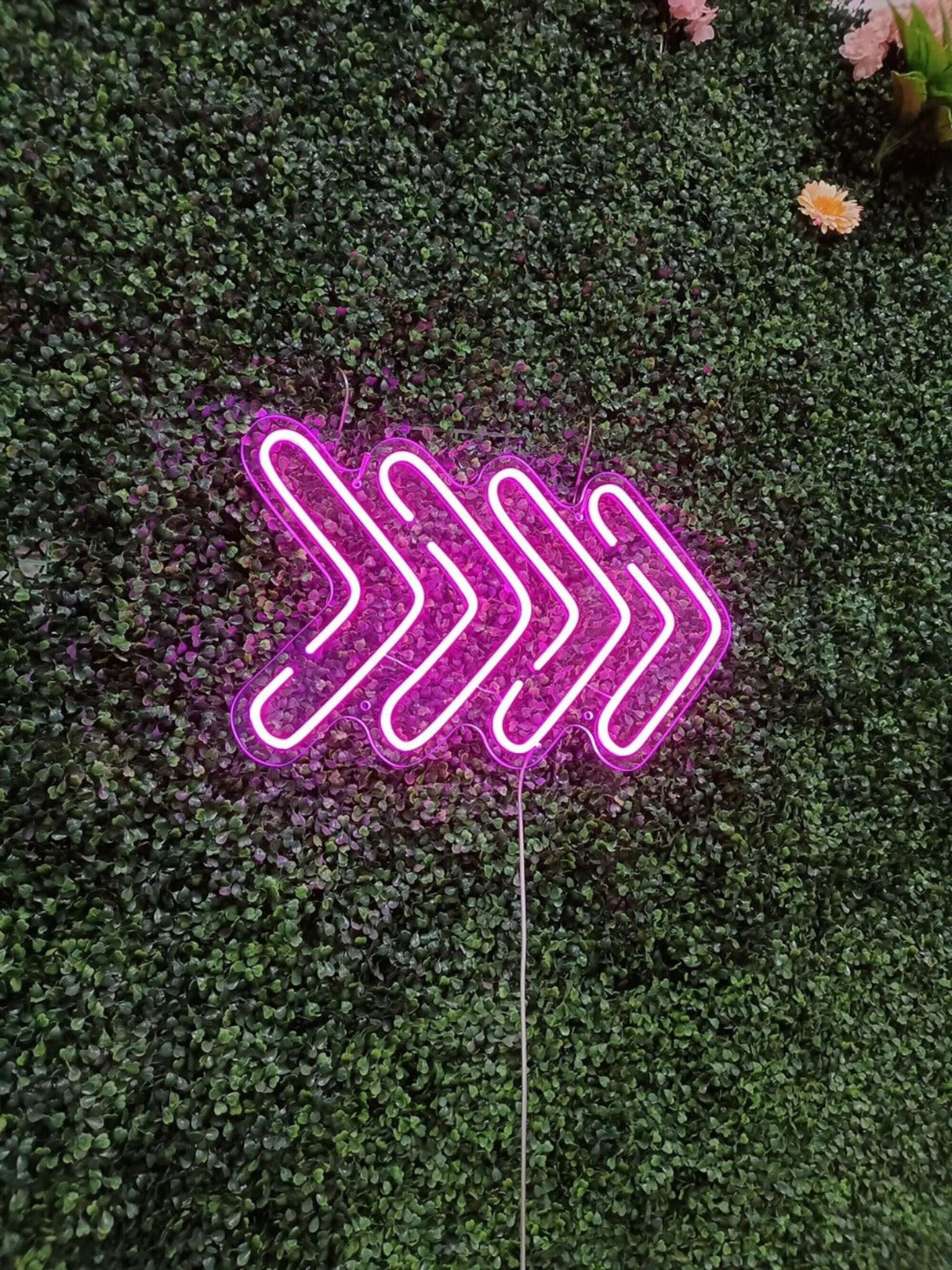 Arrow LED Neon Sign - CityNeon