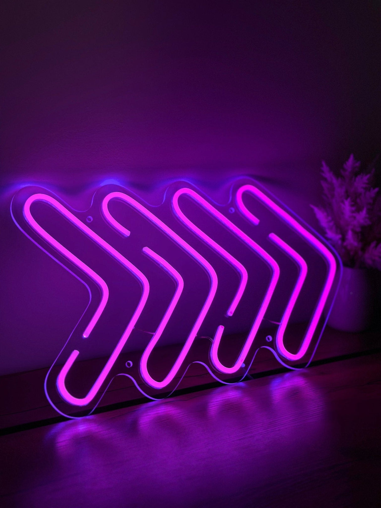 Arrow Pointer LED Neon Sign - Acrylic Party and Event Neon Sign, Bar LED Decor, Directional Light for Photo Backdrops and Wayfinding Light - CityNeon