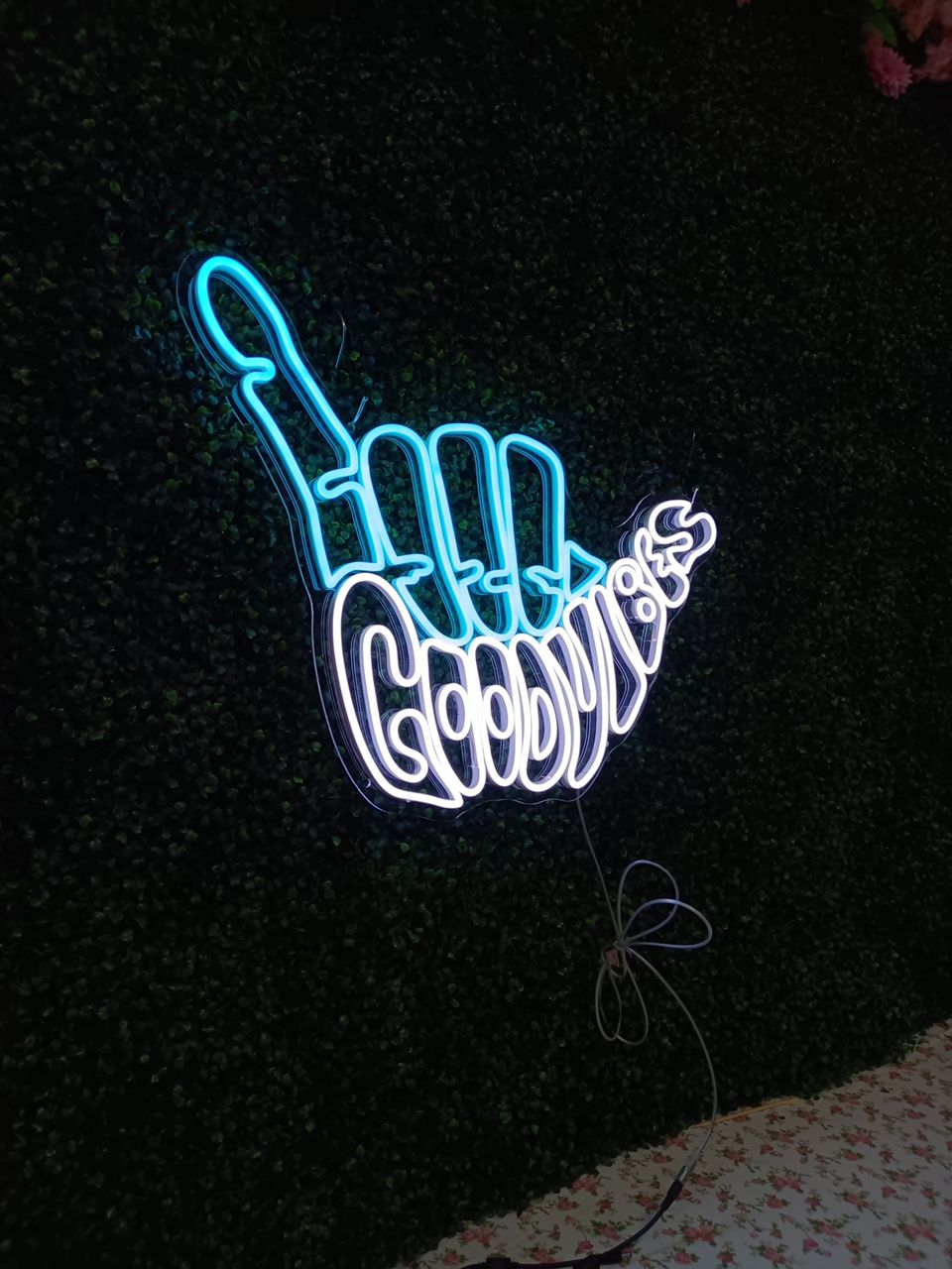 Good Vibes Shaka Neon Sign - CityNeon