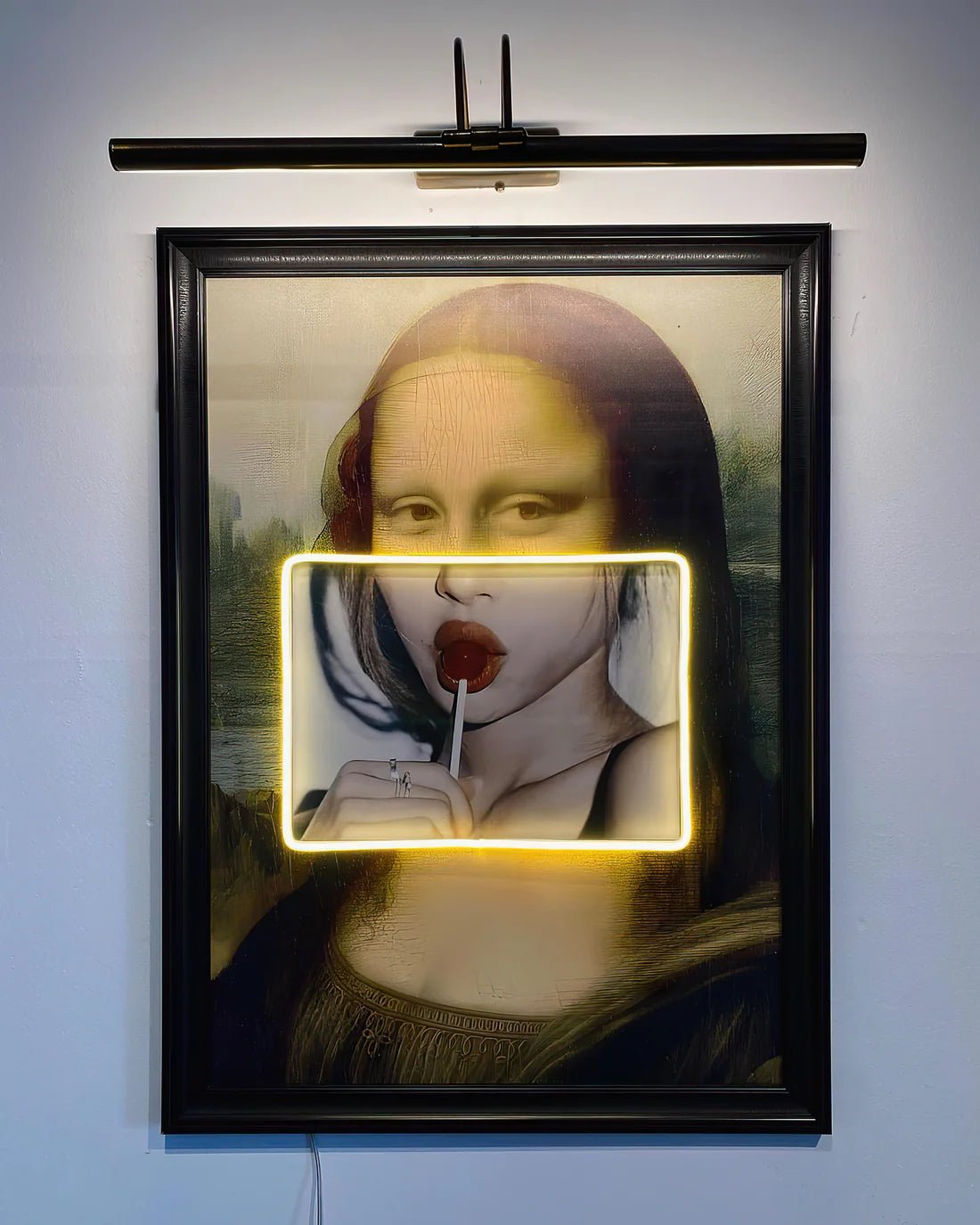 Mona Lisa Modern Neon Painting Art - CityNeon