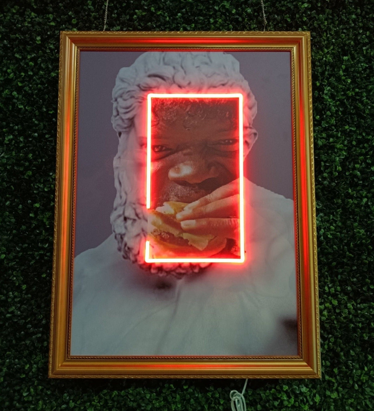 Pop Culture Neon Art: Greek Statue Eating Burger - Retro Neon Poster for Restaurant, Kitchen Wall Art, Unique Gift for Restaurant Owners - CityNeon