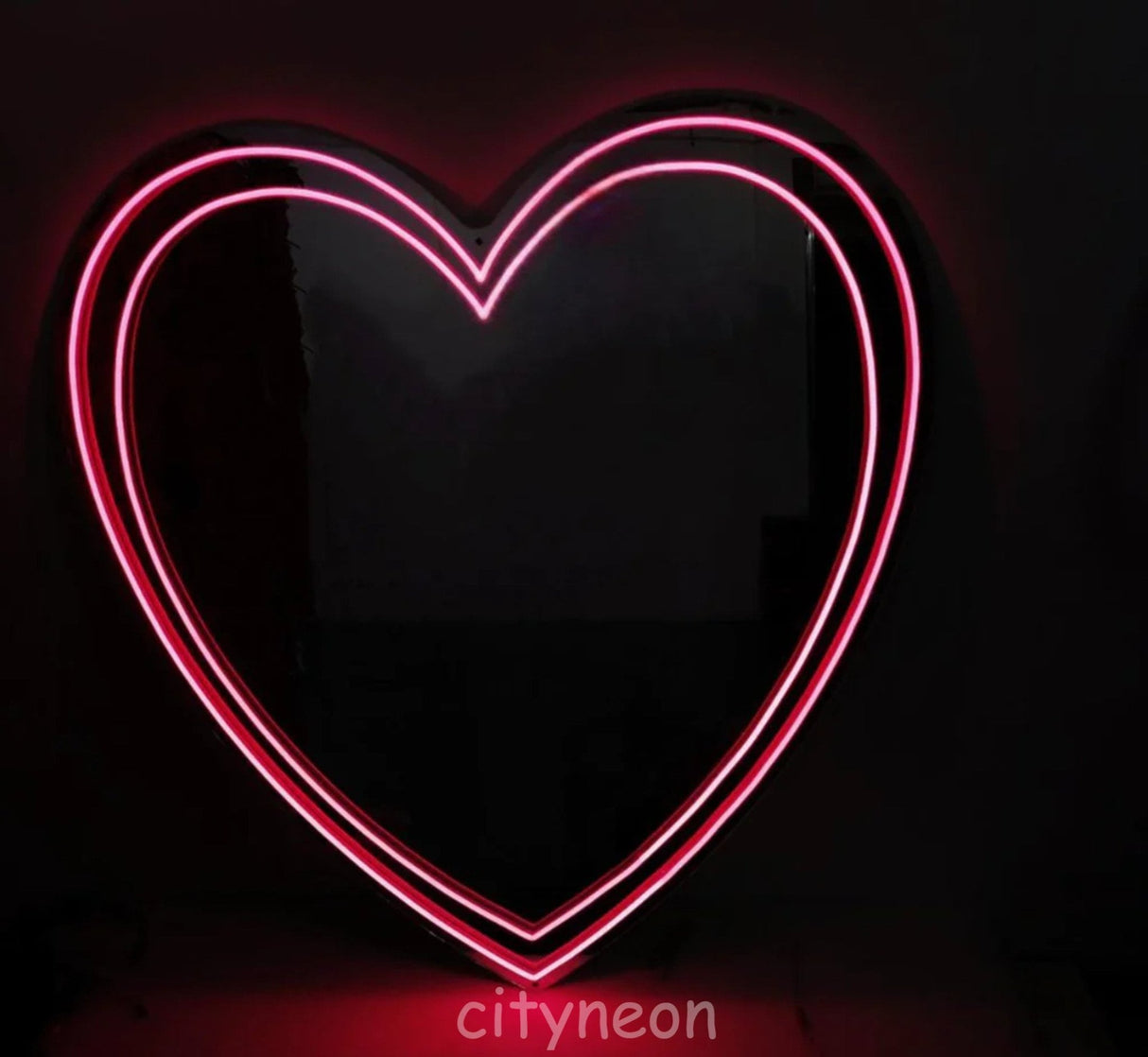 Selfie Heart LED Neon Mirror - CityNeon