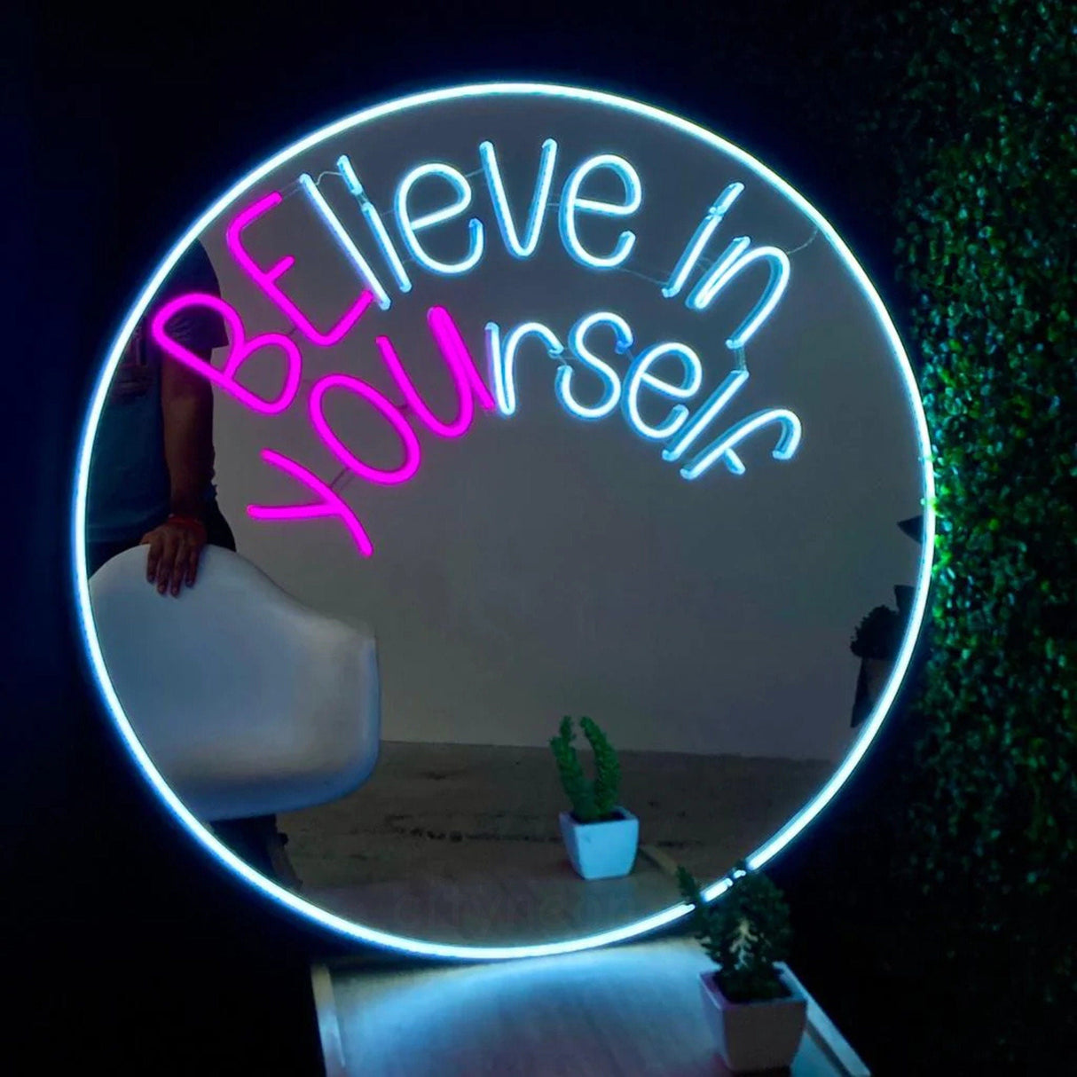 Selfie led neon mirror - Round Mirror Believe in yourself - CityNeon