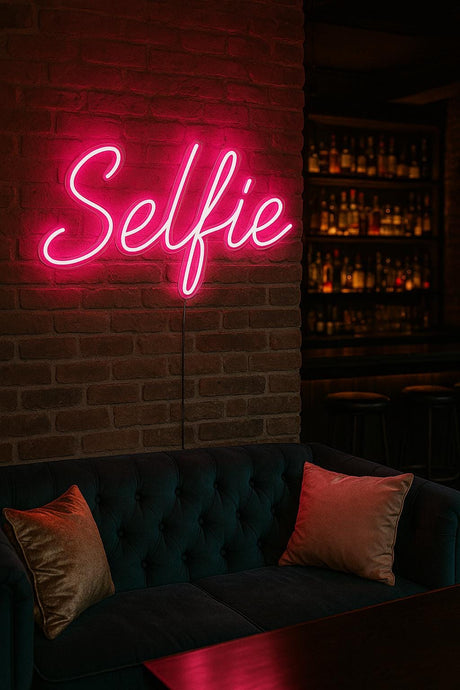 Selfie Neon Sign for Beauty Salon, Photo Booth, Makeup Room, Instagram Decor, LED Light Up Wall Sign for Events, Glam Bar & Studio - CityNeon